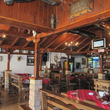 Kiosev Szálloda